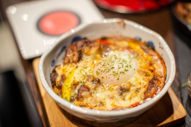 卵がとろ〜り「焼きカレー」